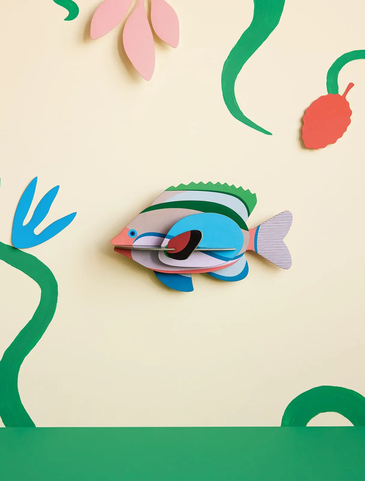 FAIRY-WRASSE-AMBIENT-PORTRAIT-1